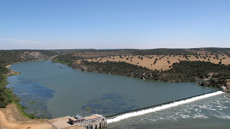 Embalses Del Ebro-Cantábrico: Centrales Hidroeléctricas - Iberdrola España